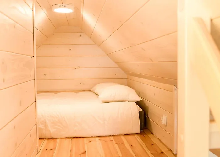 Klimatyczny Nad Brzegiem Jeziora