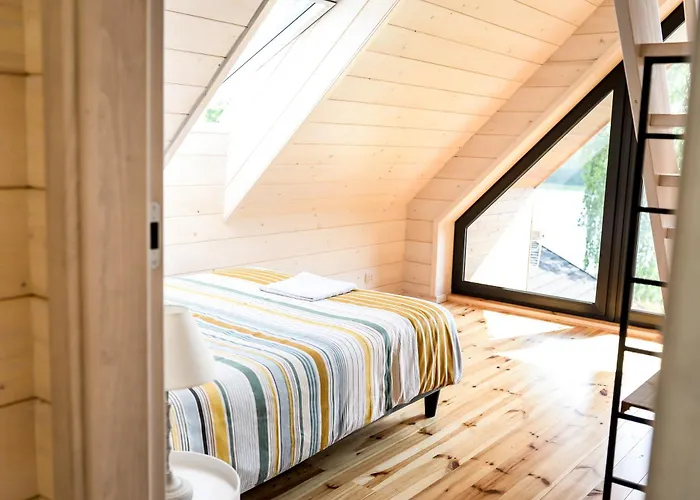 Semesterbostad Klimatyczny Nad Brzegiem Jeziora Stężyca