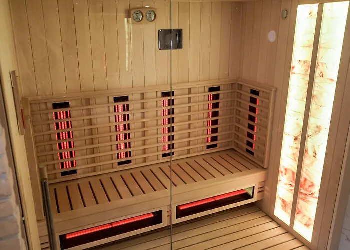 Klimatyczny Nad Brzegiem Jeziora Stężyca