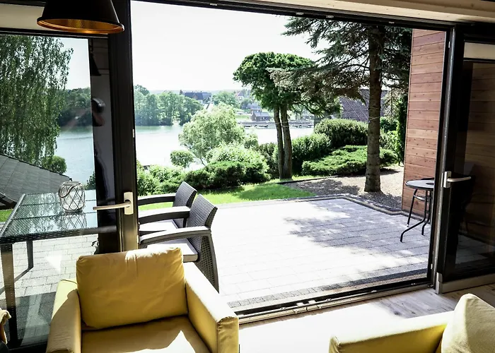 Klimatyczny Nad Brzegiem Jeziora